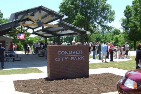 Poligon Park Shelters Conover City Park