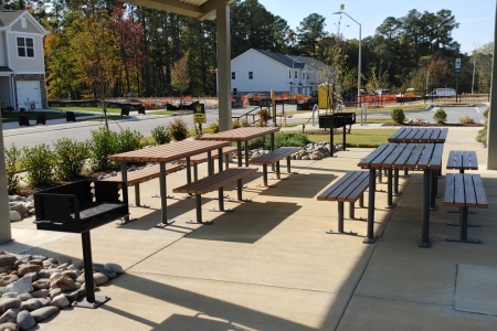 Riverwalk Dumor Site Furnishings