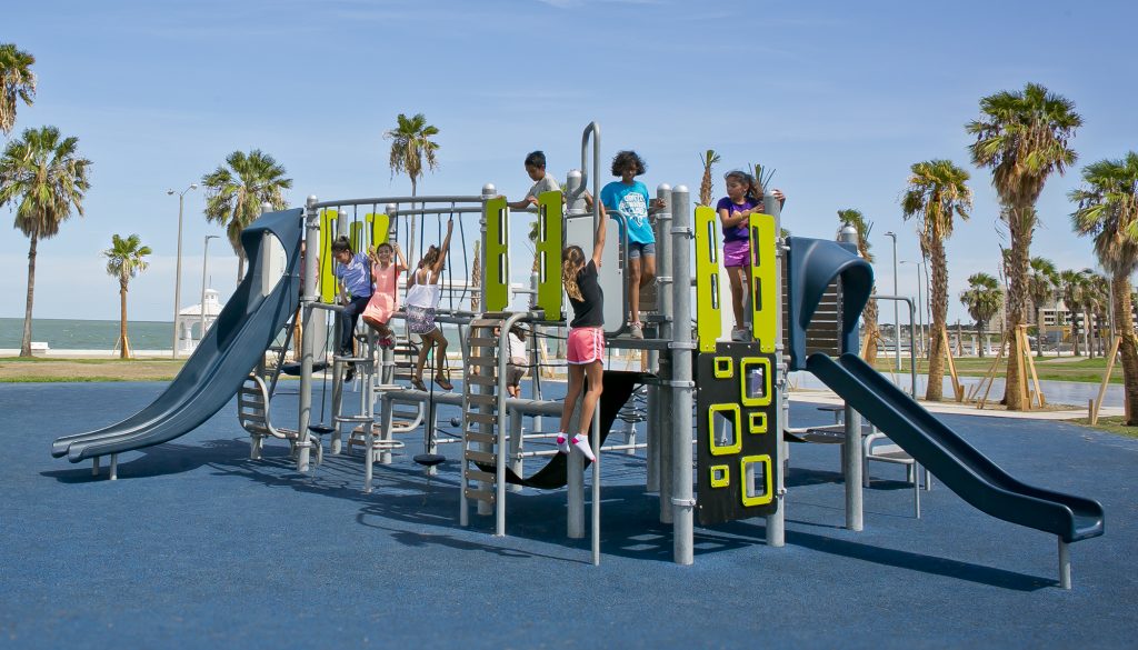 Carolina Parks and Play - HDG Series Play Equipment - Landscape Structures